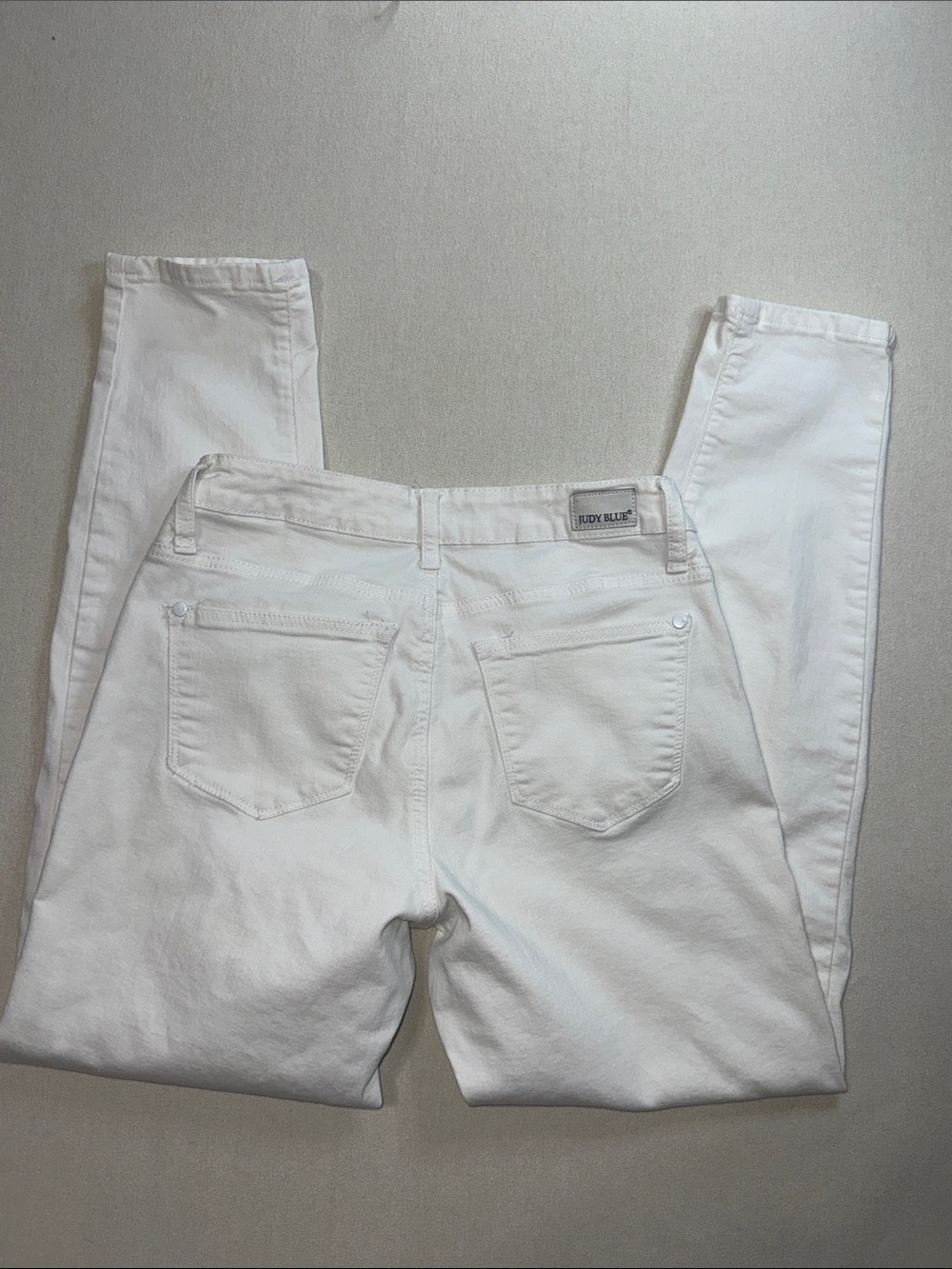 Judy Blue Bright White Skinny Jeans